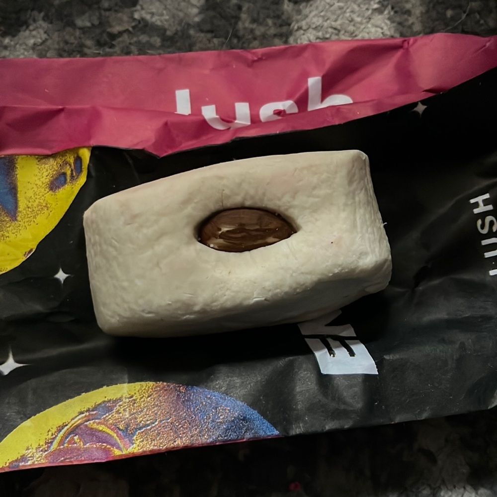 Lush cosmetics Marzibain bubble bar